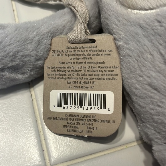 Hallmark, heartbeat bear, for cuddly comfort - Picture 3 of 5